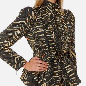 NWT Raven zip quilted jacket in Zebra 🦓 print by Marie Oliver! So safari chic!